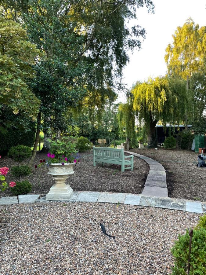 Monkspool B&B Church End エクステリア 写真