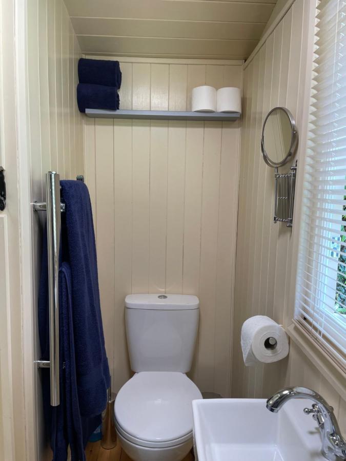 Monkspool B&B Church End エクステリア 写真