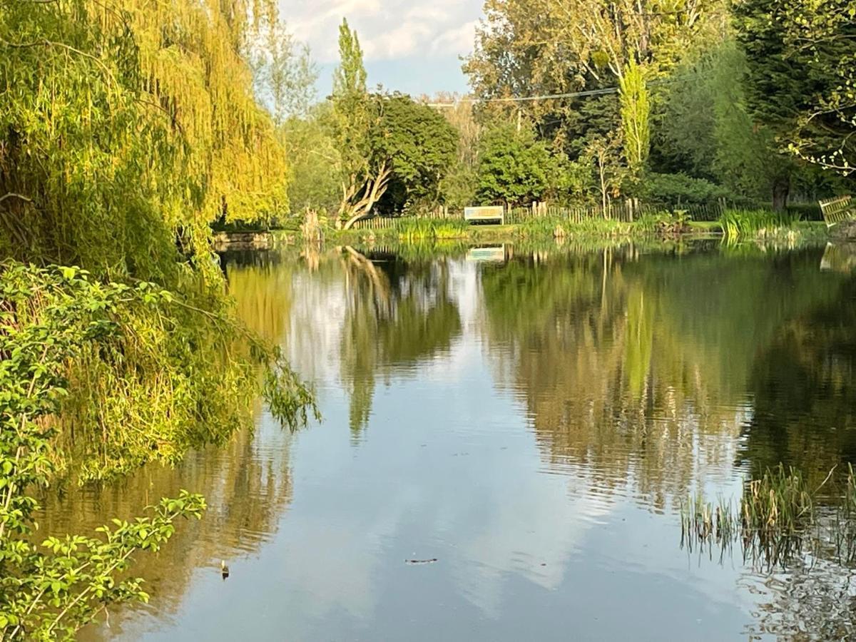 Monkspool B&B Church End エクステリア 写真