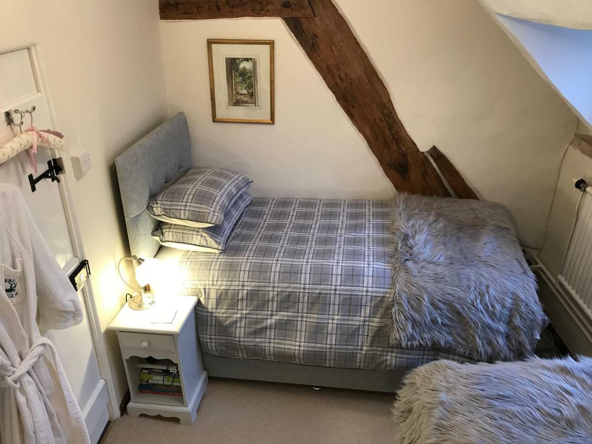 Monkspool B&B Church End エクステリア 写真
